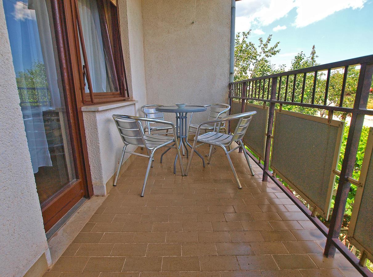 Apartment Branko 1142 Fažana Eksteriør bilde